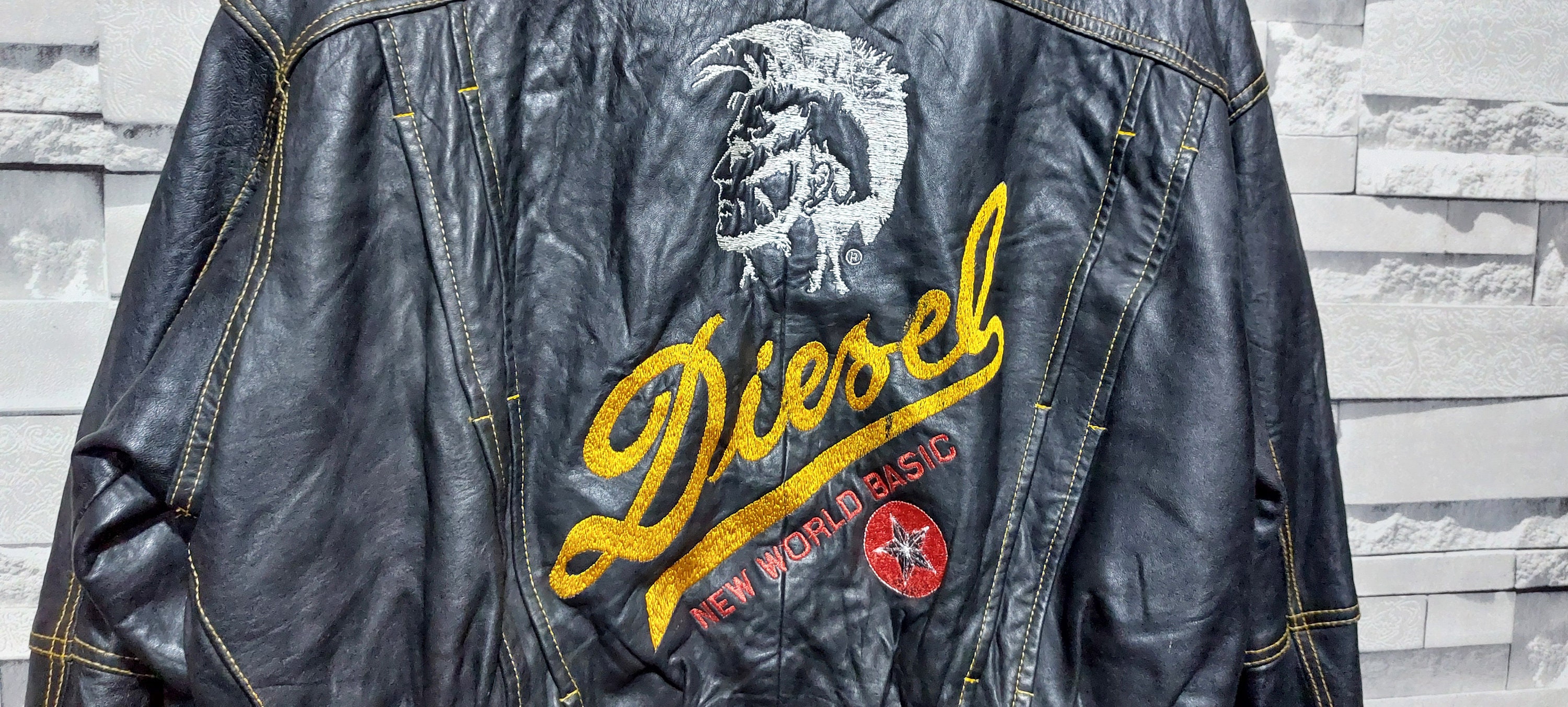 Antique Diesel Leather Bomber Jacket Size: S/ Authentic Big Antique Diesel Leather Bomber Jacket Size: S/ Authentic Big