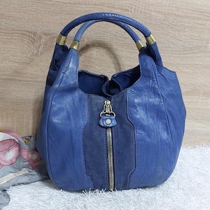 1970er Jahre Tasche aus dunkelbraunem schwarzem Vichy-Leder - Nostalgie-Ledertasche mit schwarzem Logo