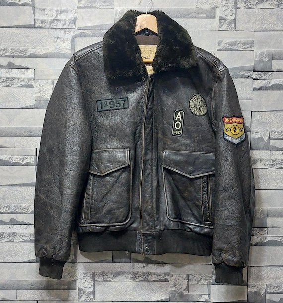 Chevignon vintage bomber jacket - Gem Chevignon vintage bomber jacket - Gem