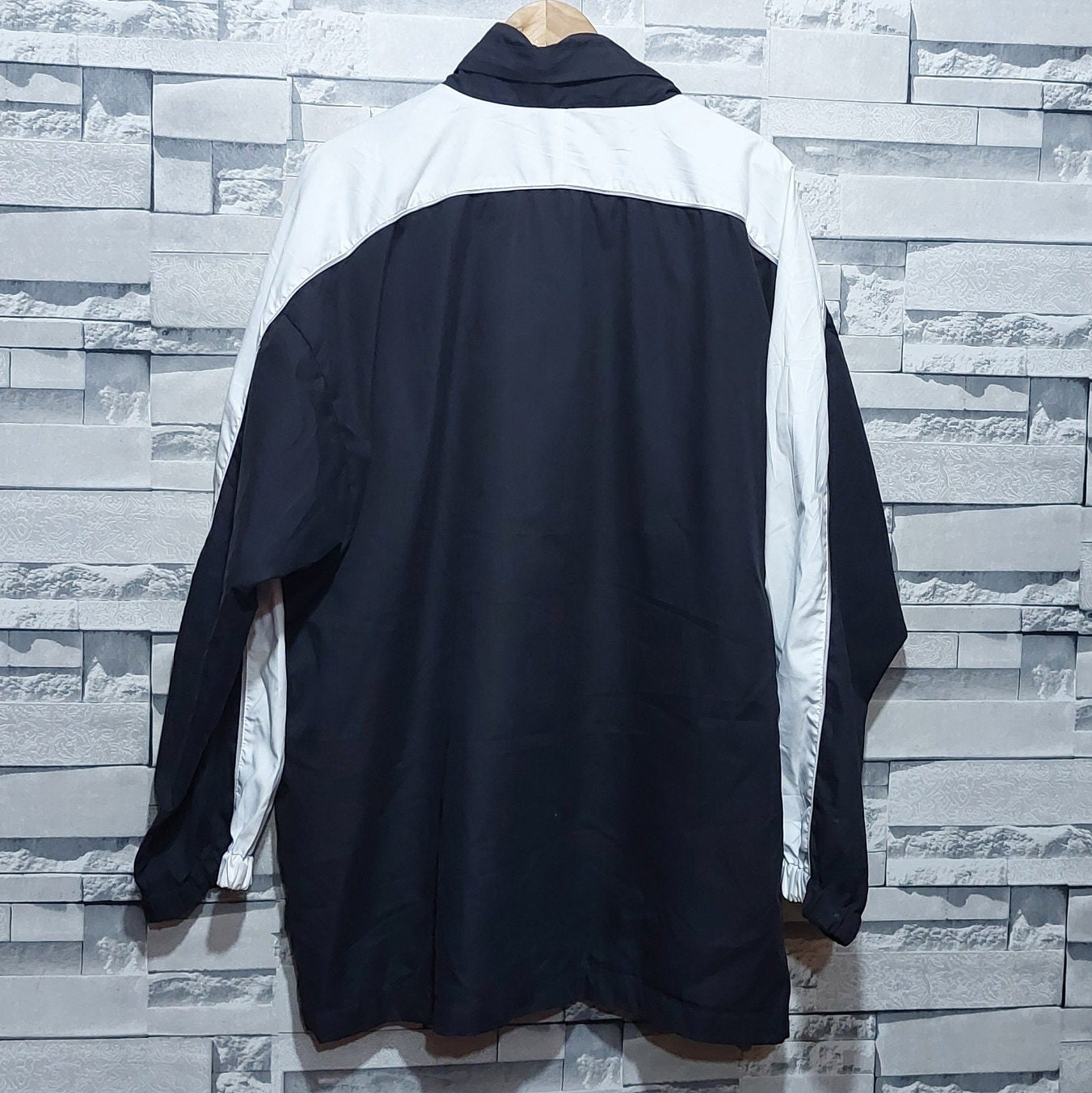 Vintage 90s UMBRO Jacket Full Zip Size: XL/ Antique Umbro Vintage 90s UMBRO Jacket Full Zip Size: XL/ Antique Umbro