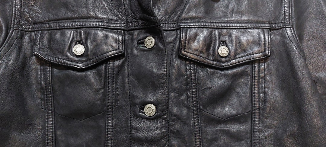 Vintage 90s Leather GAP Jacket Size: M/ Antique Motorcycle GAP Leather  Jacket/ Retro Leather GAP Boho Hippie Jacket/ Vintage Clothing Women - Etsy
