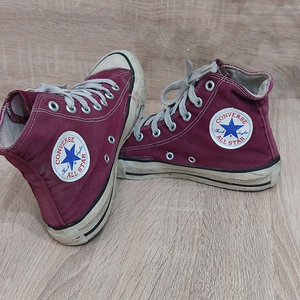 Vintage All-Star Converse Made in USA sneakers Size: 5.5 US / 7 Women/ 5 UK/ 38 Eur/ Antique Converse All-Star Chuck Taylor Sneakers