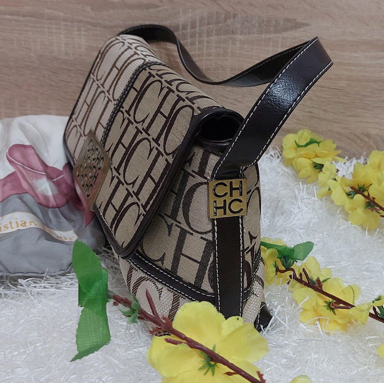 Carolina herrera yellow bag deals