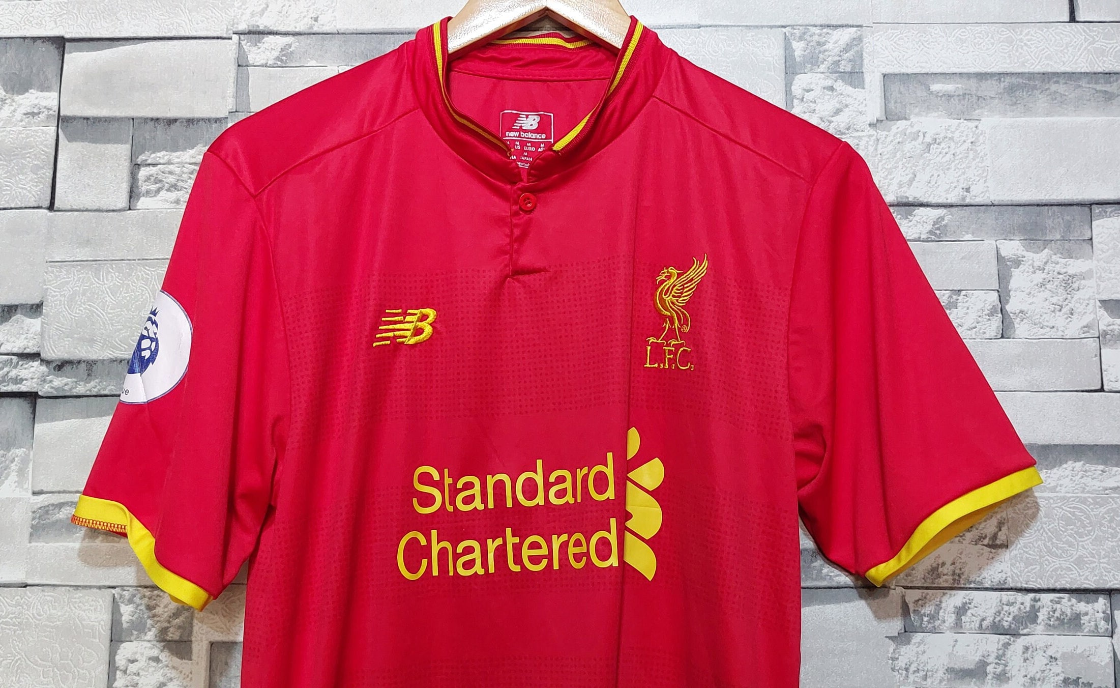 Antique Liverpool England New Balance Football Shirt Size: M Antique Liverpool England New Balance Football Shirt Size: M