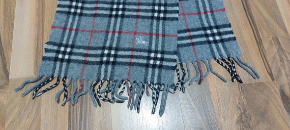 Vintage Burberry London wool scarf size: 144 cm L… - image 4