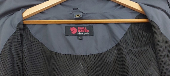 Fjällräven coats store