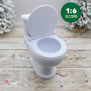 1:6 Scale Miniature Toilet with Functional Lid, Modern Toilet, Dollhouse Toilet, Doll Miniatures, 3D Printed Tiny Toilet, Doll Bathroom