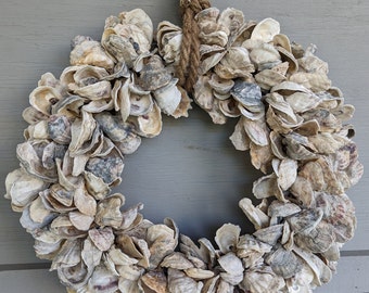 Oyster Shell Large Wreath 17"x17" (dense pattern)