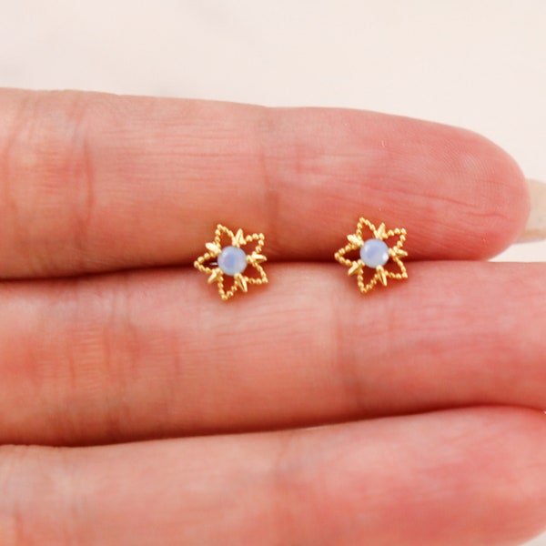 Titanium Blue Zircon Star Screw Back Stud Earrings, Non Tarnish Earrings, Implant Grade Titanium Waterproof Earrings, Vintage Style, Minimal