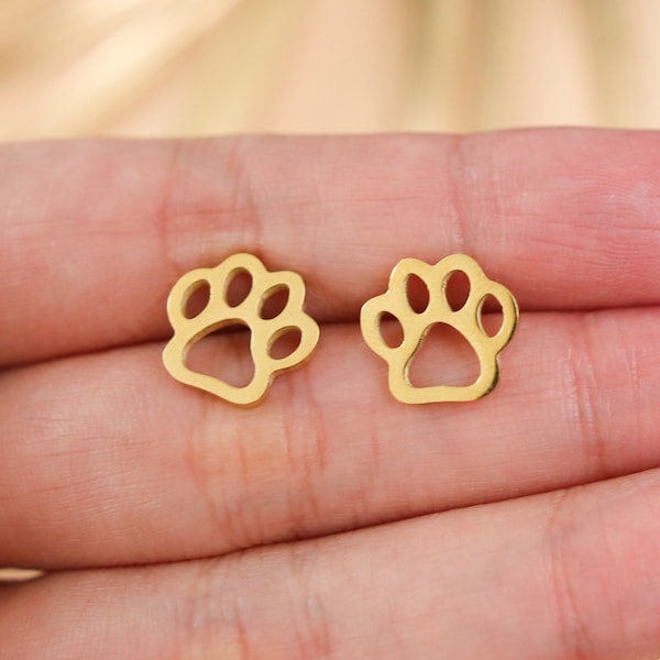 Titanium PAW Stud Earrings, Non Tarnish Earrings, Implant Grade Titanium Waterproof Earrings, Vintage Style Earrings, Minimal Earrings