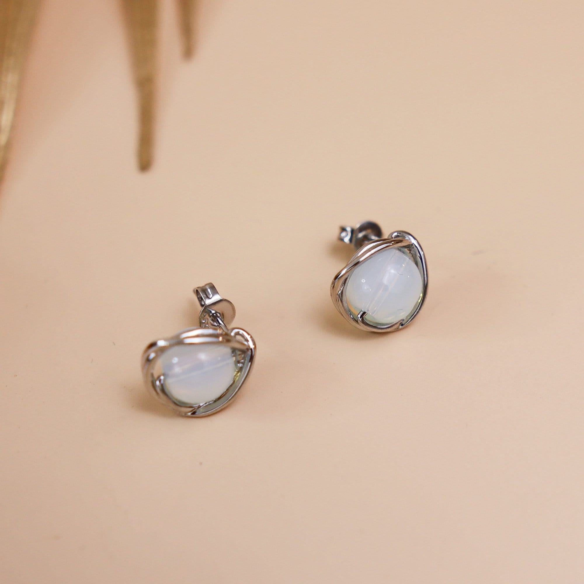 Moonstone Screw Back Earrings in Sterling Silver, Aurora Barbell Earrings, Screw  Back Crystal Dot Earrings, Minimalist Piercing Jewellery 