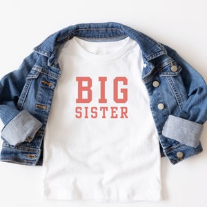 Big Sister Shirt, Big Sister Present, Pregnancy Announcement New Baby Announcement Promoted to Big Sister Big Sis Club Gift for Big Sister