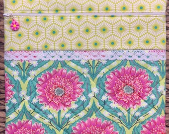 Daisy Daydream (Tula Pink “Untamed”) Project Bag>Quilted>Daisy Zipper Pull>Full Fabric >Cross Stitch>Patchwork>Spring>Designer>Summer