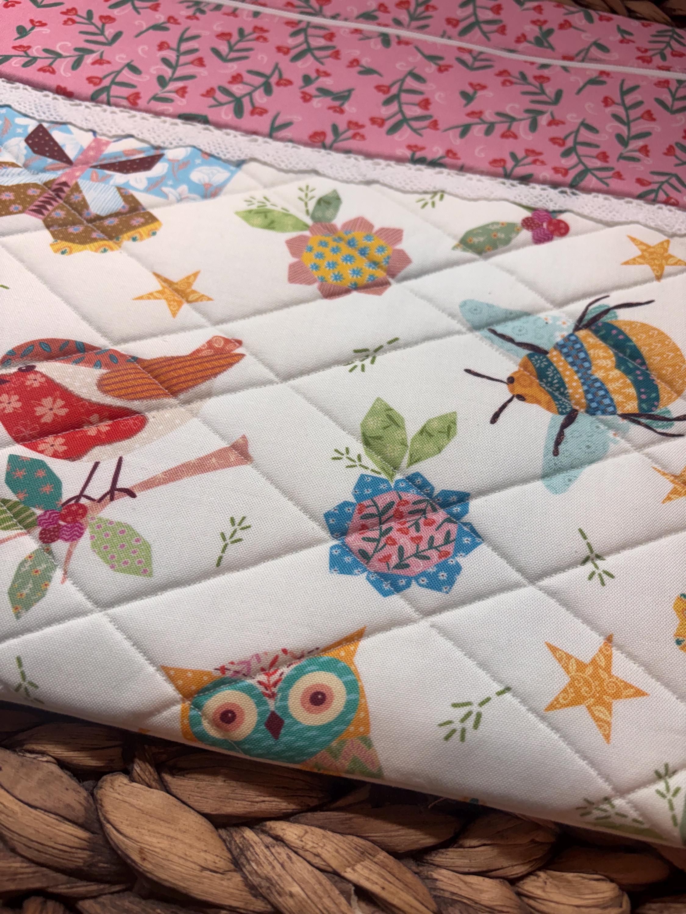 Bloom & Flutter Project Bag>quilted> Painted Pearl Zipper Pull 