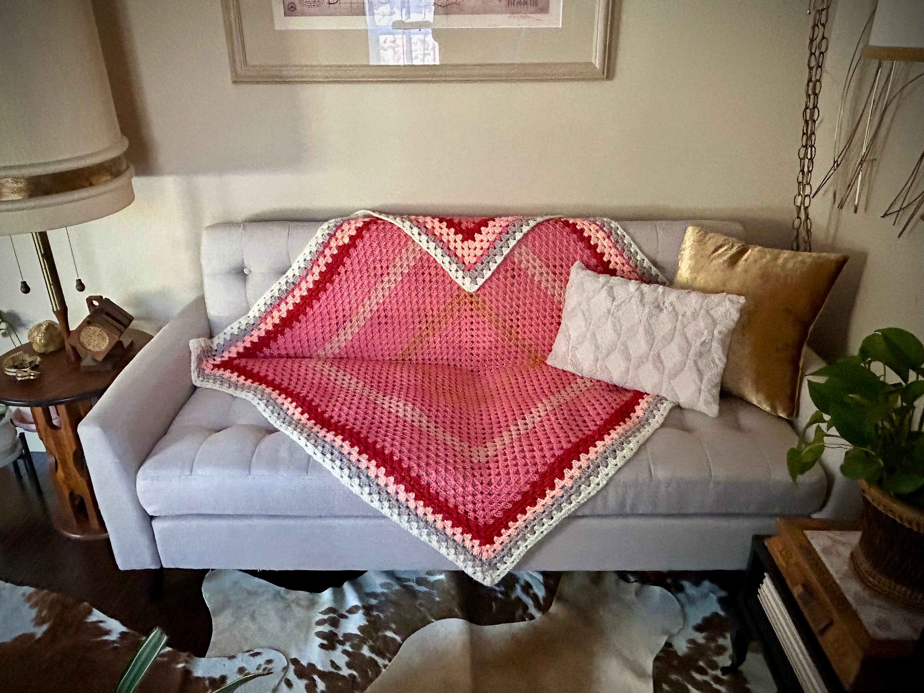 Ethnic Pink Print Pattern Blanket