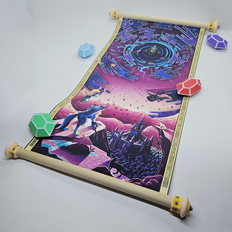 Puede incluir: Un tapiz de pared con una vibrante ilustraci&oacute;n de fantas&iacute;a de un castillo oscuro, una criatura similar a un lobo y patrones celestiales en tonos morados, azules y rosas. El tapiz tiene varillas de madera clara y cinco gemas geom&eacute;tricas de colores.