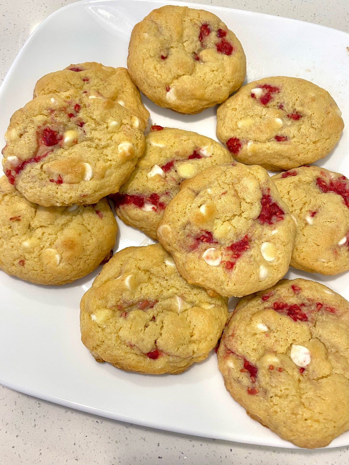 Homemade White Chocolate Raspberry Cheesecake Cookies Recipe! - Great ...