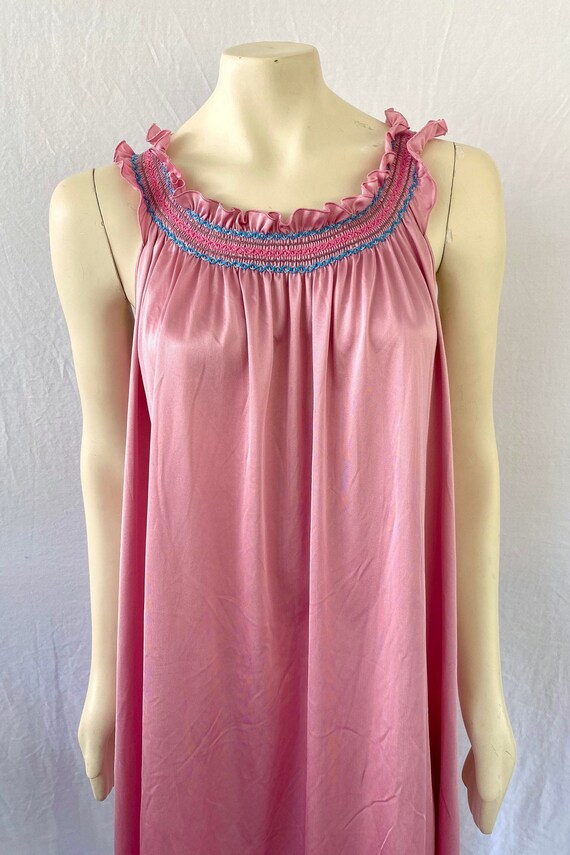 Vintage nylon nightdress Gem