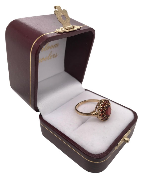 Retro Era Garnet Cocktail Ring 10k Yellow Gold - image 9