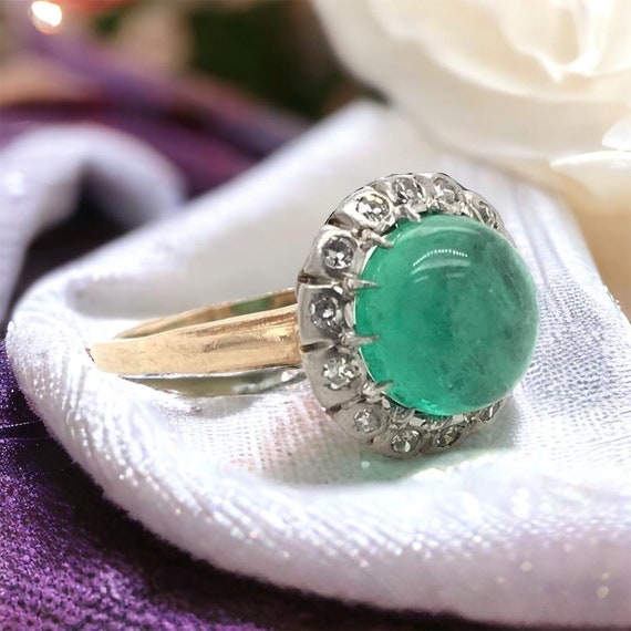 Antique Edwardian Cabochon Emerald Ring
