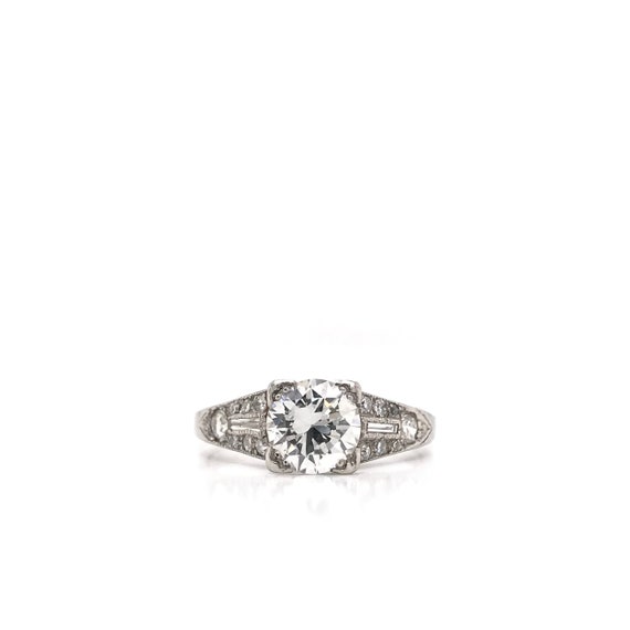 Art Deco 0.94 Carat Diamond and Platinum Ring - image 1