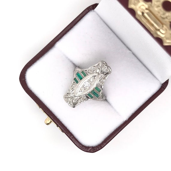 Antique Diamond and Emerald Filigree Dinner Ring - image 7