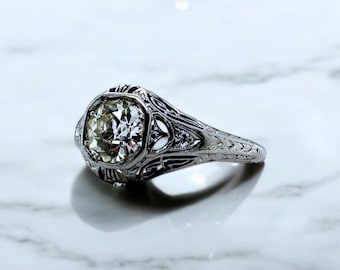 Antiker Art Deco 0.85 Karat Diamant Platin Verlobungsring