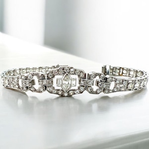 Art Deco Platinum 2.8 Carat Diamond Bracelet