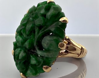 Retro Carved Jade Ring 14k Yellow Gold
