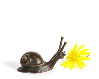 Bronze Baby Snail Sculpture: Collectable Bonsai Art Figurine