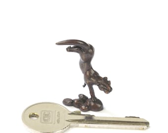 Miniature Bronze Otter Sculpture: Collectible Wildlife Figurine, Bonsai Ornament