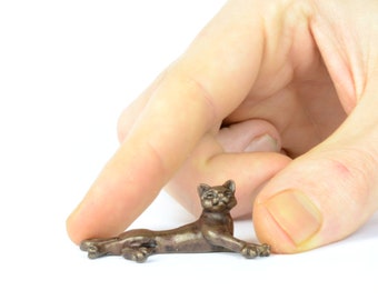 Tiny Bronze Cat Sculpture: Foundry Cast Miniature Feline Ornament
