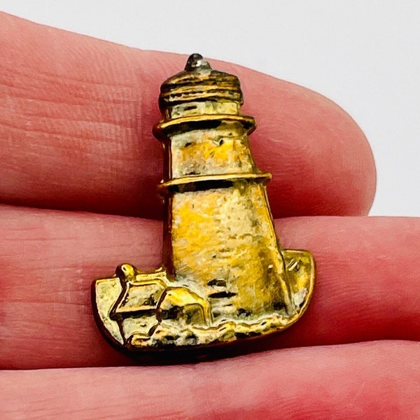 LightHouse Pin Vintage Lapel Pin Gold tone Lighthouse lapel pin light house brooch lighthouse gift lighthouse collectible