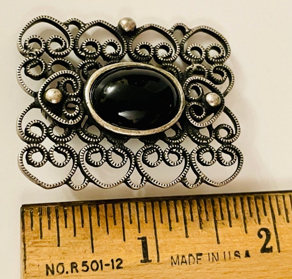 Vintage Brooch Victorian Signed Gio faux Onyx Bro… - image 4