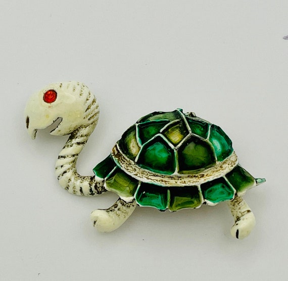 Rare vintage Turtle brooch mod mid-century