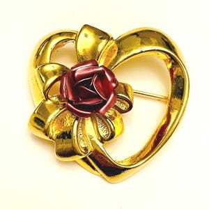 Gold tone heart brooch with rose and bow by Botique 1980s Pink Rose Mid-Century Vintage Brooch Vintage Valentine&#39;s Day Brooch Gift