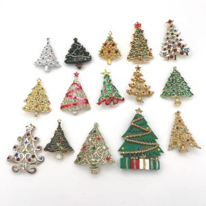 Christmas Tree Brooch Vintage Brooch Lapel pin Gold tone Silver tone Green mid-century Christmas Brooch Christmas Pin Christmas Gift
