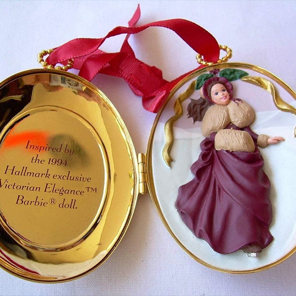 Hallmark Keepsake Christmas Tree Ornament 1996 Barbie Collectibles Victorian Elegance Locket Hallmark Barbie Ornament Vintage 90s