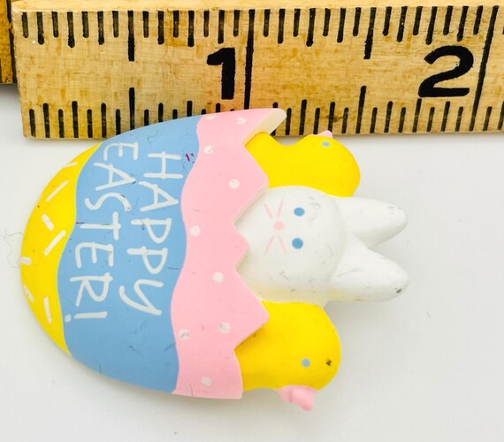 Easter Bunny in an Easter Egg Pin a 1980s Vintage… - image 4