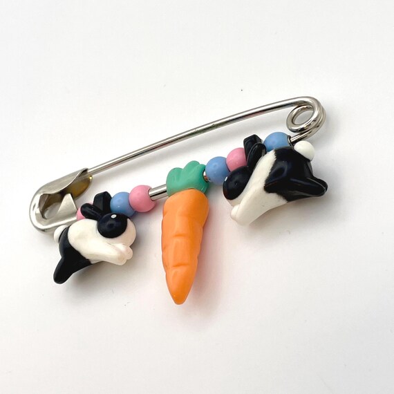 Vintage Hallmark Easter Safety Pin Brooch: Bunny … - image 2