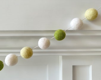 Green, yellow, and white Felt Garland - Felt Ball Garland - Green and Yellow Decor - Gender Neutral - Baby Shower Decor - Nursery Decor