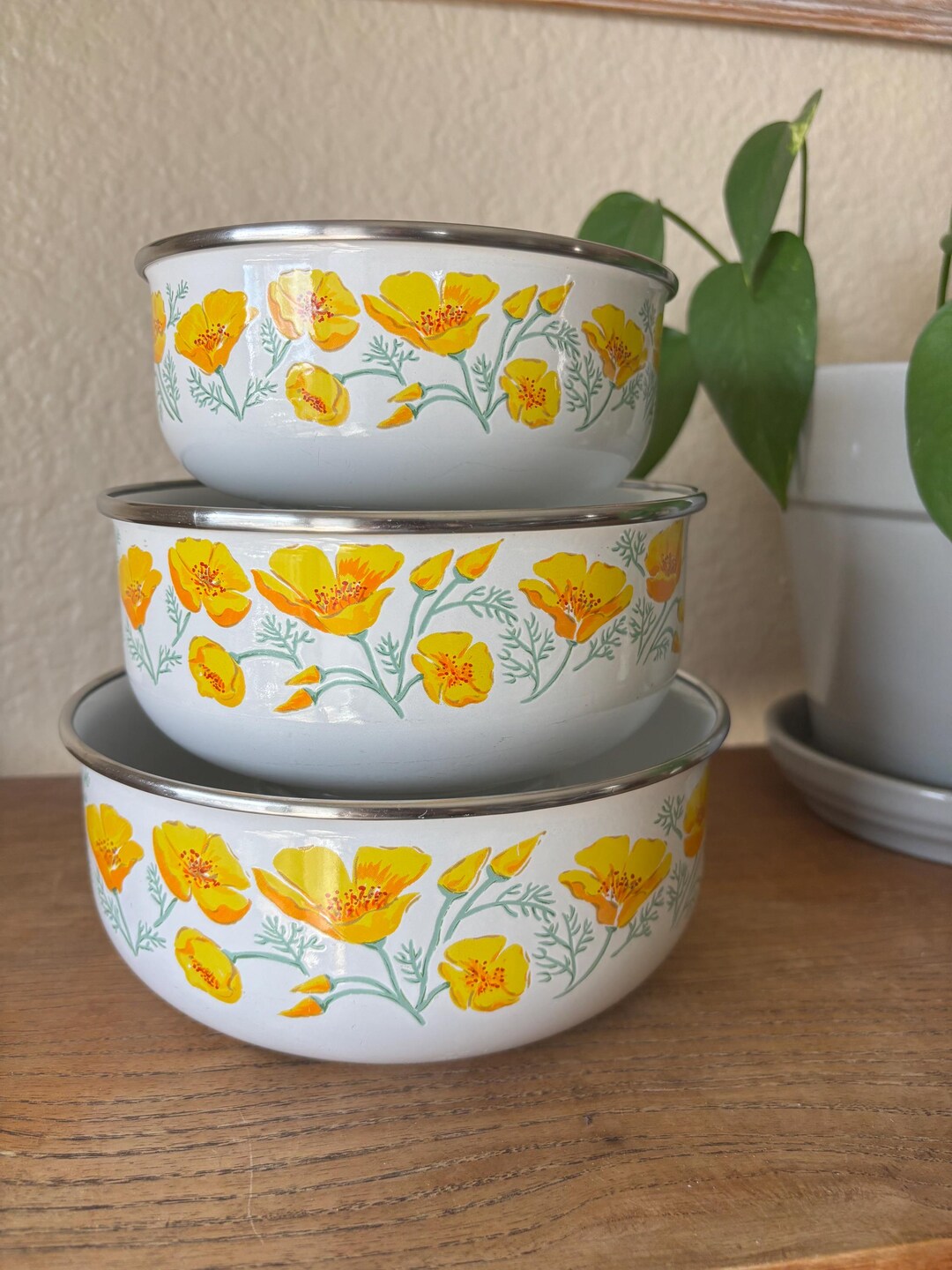 Vintage Kobe Kitchen 3 Piece Nesting Enamelware Bowls Made in Japan