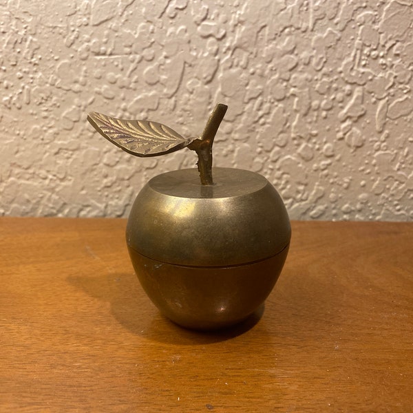 Small Brass Lidded Apple Dish - Twist off lid - Trinket - Keepsake - Hideaway - Jar - Vintage Brass with Patina, Stem and Leaf