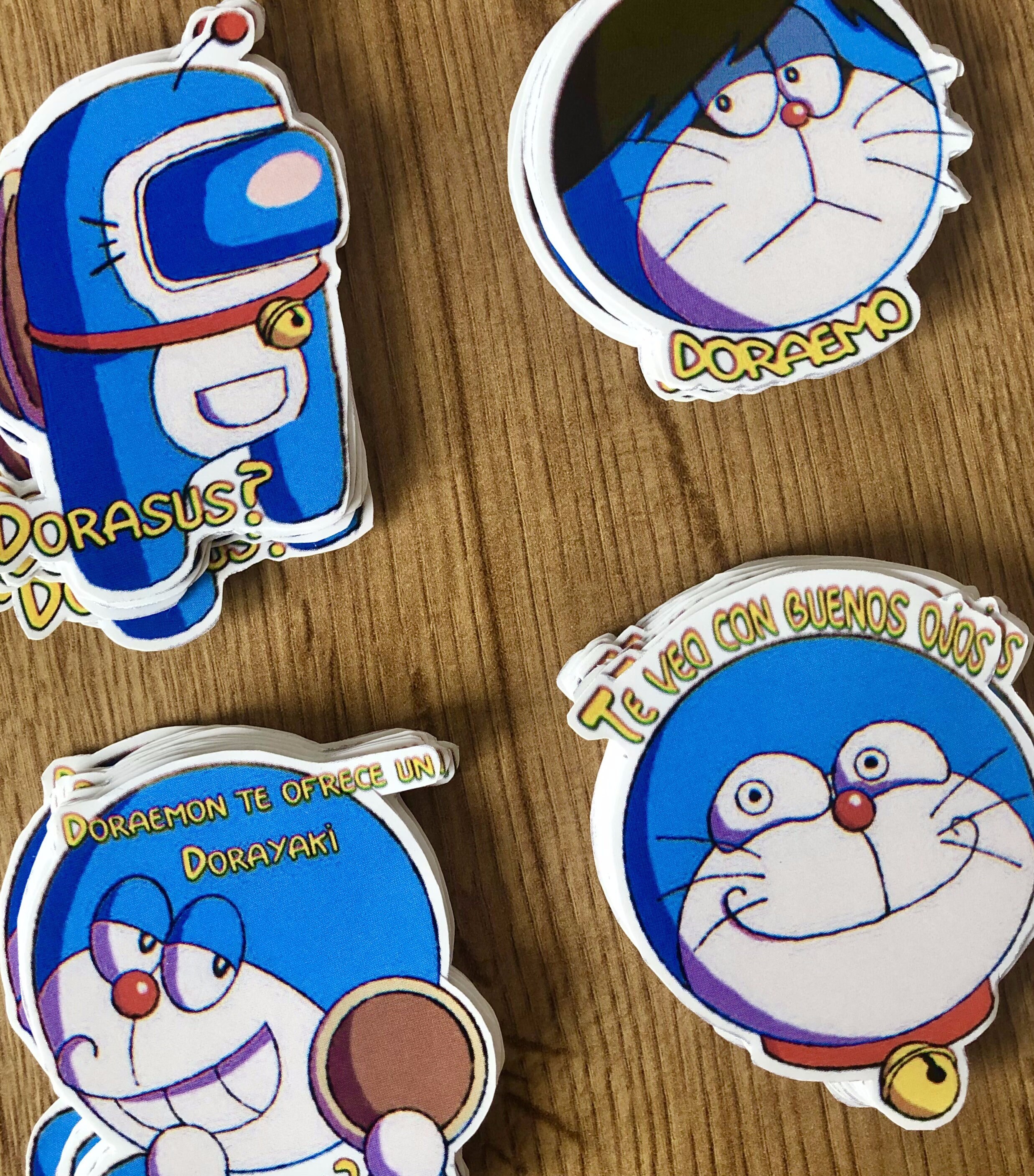 Caja Doraemon Cumpleaños cartón✔️ por sólo 0,97 €. Envío en 24h. Tienda  Online. . ✓. Artículos de decoración para  Fiestas.