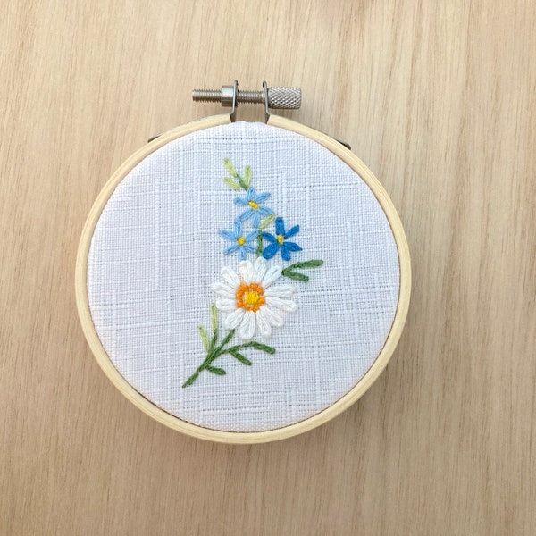 Petite Daisy Finished Embroidered Hoop Wall Hanging, Embroidery Wall Decor, Floral Embroidery