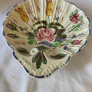 Blue Ridge Southern Pottery Shell Dish