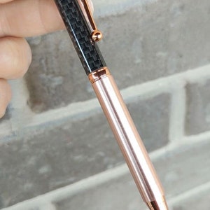 Carbon fiber Twist pen/Edc/Edc gear/Edc pen/Edc gift/Everyday carry/Tactical pen/Tactical gear/Tactical gift/Click pen