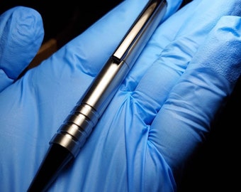 Bolígrafo V2 Titanium Mini/Bolígrafo EDC/Bolígrafo táctico/EDC/Equipo EDC/Regalo EDC/Equipo táctico/Regalo táctico/Herramienta EDC/Equipo de uso diario/Porte diario/Bolígrafo para hombre