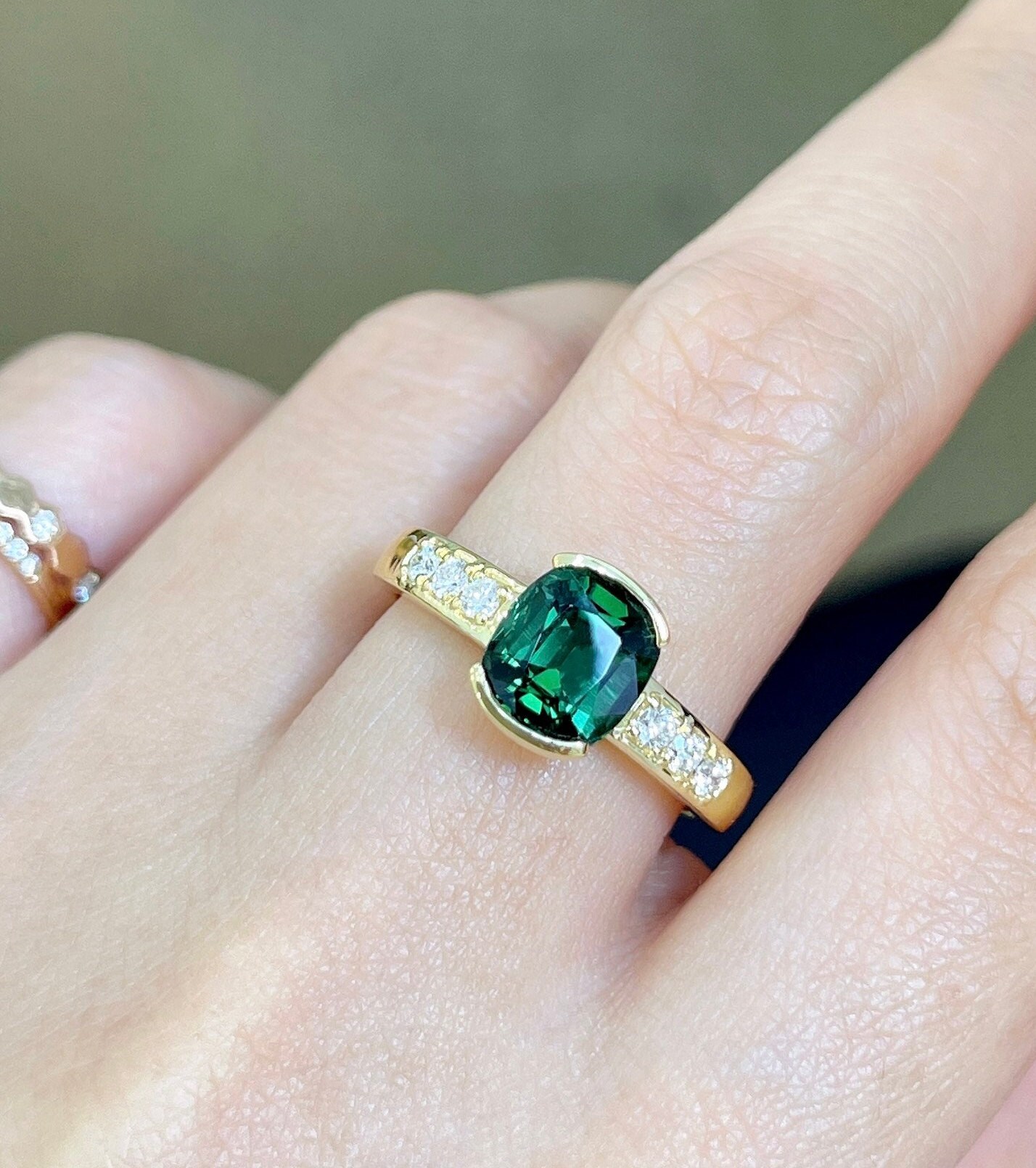 Green tourmaline gold ring shop