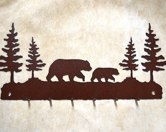 Bear Key Hanger: Rustic Metal Wall Hook with 8 Hooks